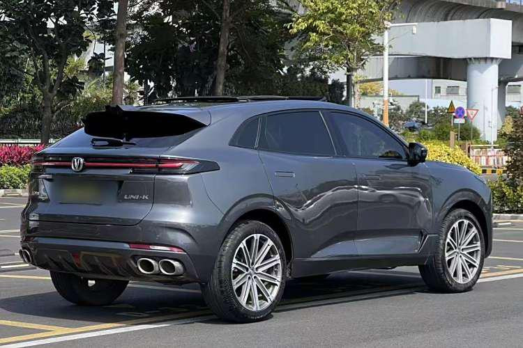 Changan UNI-K noir brillant année 2021 2.0T Édition Premium