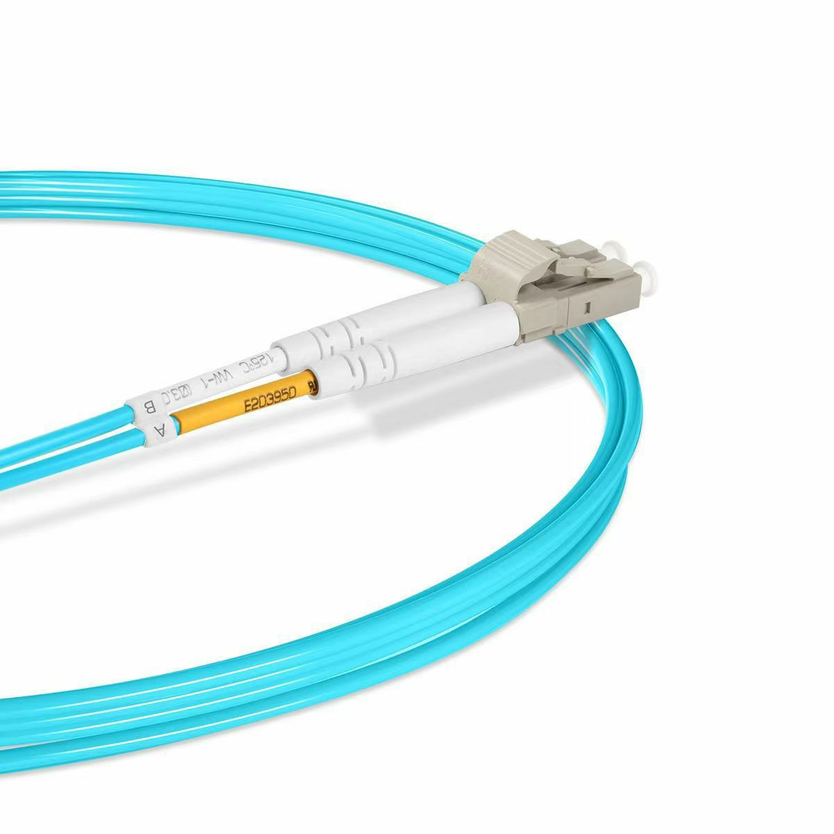 Fibre optique télécom Grade OM3 10 000 Gigabit Fibre multimode Fibre optique LC-LC Connector de connecteur optique à fibre monomode SC / FC / LC