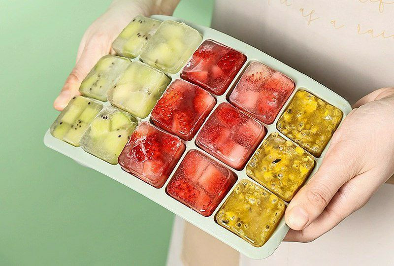 Bacs a glaçon avec couvercle en silicone, glace Grid Ice Cube Moule facile à libérer  complémentaire Grille avec couvercle Silicone Baby Ice Box